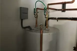 261 Vly Vw Dr, Weirton, WV 26062 - Photo 32