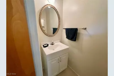 180 Atterbury Boulevard, Hudson, OH 44236 - Photo 28