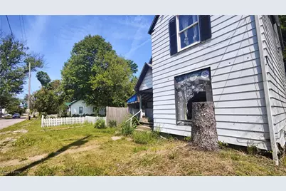 146 Nickle Plate Avenue, Conneaut, OH 44030 - Photo 2