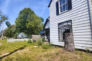 146 Nickle Plate Ave, Conneaut, OH 44030 - Photo 2