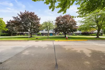 4708 Venice Heights Boulevard #204, Sandusky, OH 44870 - Photo 4