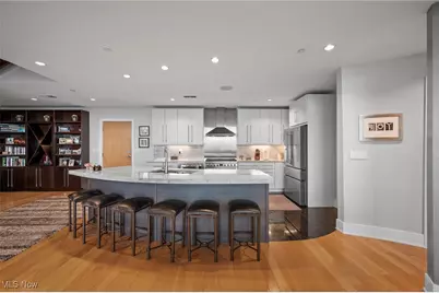 701 W Lakeside Avenue #PH-2A/1302, Loveland, OH 44113 - Photo 22