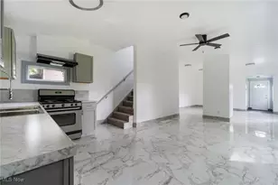 90 Frank St, Struthers, OH 44471 - Photo 12