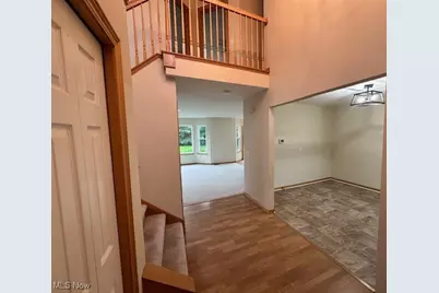 6012 Champagne, Medina, OH 44256 - Photo 4