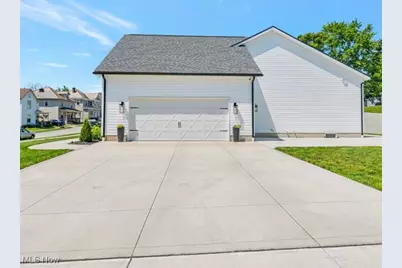 614 N 11th Street, Cambridge, OH 43725 - Photo 4