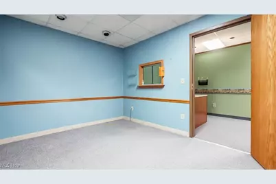 927 Wheeling Avenue, Cambridge, OH 43725 - Photo 22