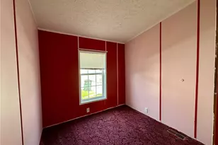 87 S Byron Dr, Wintersville, OH 43953 - Photo 16