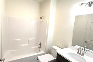 279 Haley Cir, Weirton, WV 26062 - Photo 16