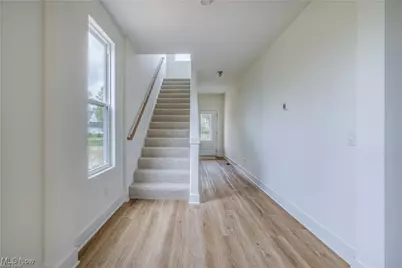 2105 Glenmont Drive, Brunswick, OH 44212 - Photo 6