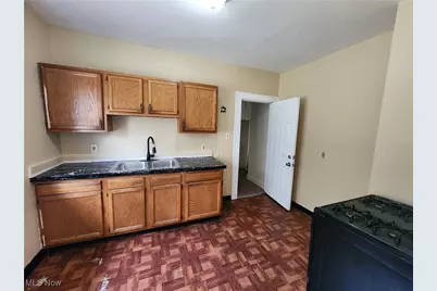 1306 E 134th Street #1306, East Cleveland, OH 44112 - Photo 4
