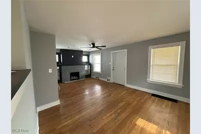 439 Birchwood Avenue, Akron, OH 44310 - Photo 6