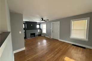 439 Birchwood Ave, Akron, OH 44310 - Photo 6