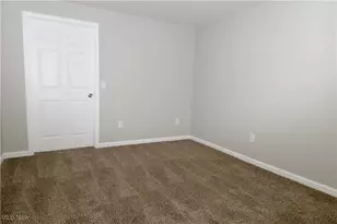 2382 Mogadore Rd, Akron, OH 44312 - Photo 14