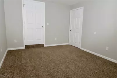 2382 Mogadore Road, Akron, OH 44312 - Photo 16