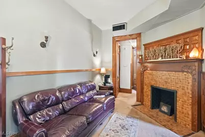 697 W Market Street, Akron, OH 44303 - Photo 36