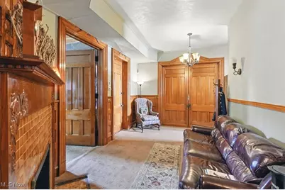 697 W Market Street, Akron, OH 44303 - Photo 34