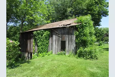 220 Daniels Avenue, Conneaut, OH 44030 - Photo 48