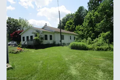 220 Daniels Avenue, Conneaut, OH 44030 - Photo 2