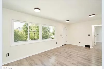 905 National Avenue, Akron, OH 44314 - Photo 2