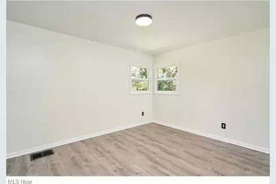 905 National Avenue, Akron, OH 44314 - Photo 10