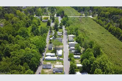 8323 Eagle Road #28, Kirtland, OH 44094 - Photo 4