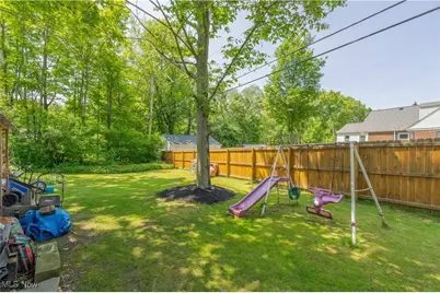 1201 Overlook Drive, Alliance, OH 44601 - Photo 4