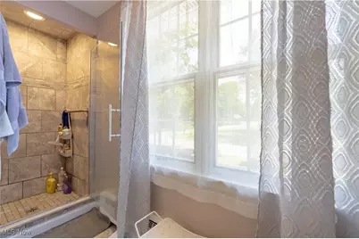 1201 Overlook Drive, Alliance, OH 44601 - Photo 18