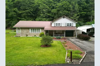 13088 Clay Highway, Lizemores, WV 25125 - Photo 2