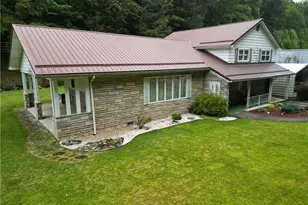 13088 Clay Hwy, Lizemores, WV 25125 - Photo 10
