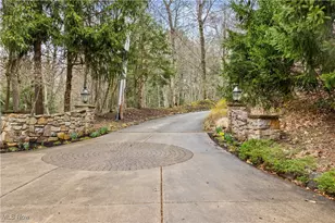 1364 Echo Glen, Gates Mills, OH 44040 - Photo 8
