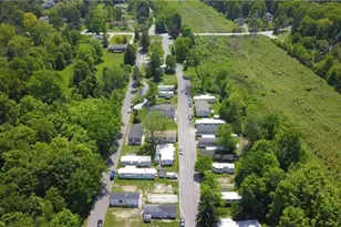 8323 Eagle Rd, Kirtland, OH 44094 - Photo 4