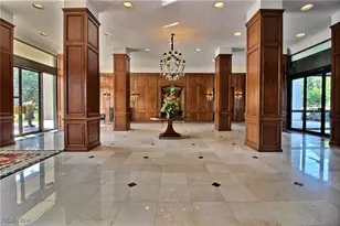 1 Bratenahl Pl, Bratenahl, OH 44108 - Photo 2