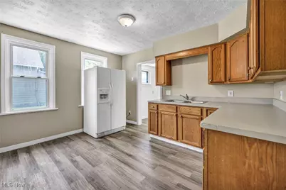 4571 Sackett Avenue, Loveland, OH 44109 - Photo 6