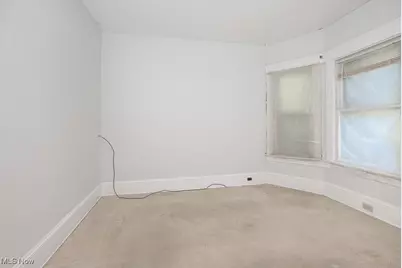 627 E 126th Street, Loveland, OH 44108 - Photo 8