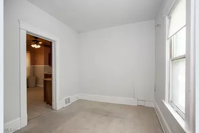 627 E 126th Street, Loveland, OH 44108 - Photo 14