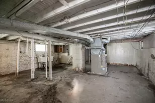 627 E 126th St, Loveland, OH 44108 - Photo 34