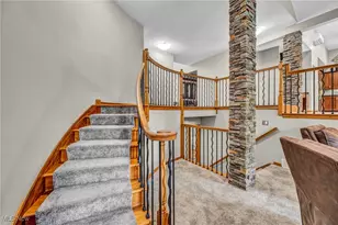 7454 Euclid Chardon Rd, Kirtland, OH 44094 - Photo 18