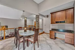 7454 Euclid Chardon Rd, Kirtland, OH 44094 - Photo 14