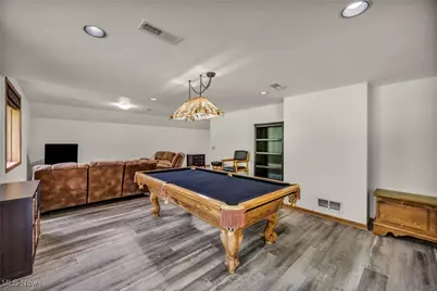 7454 Euclid Chardon Road, Kirtland, OH 44094 - Photo 32