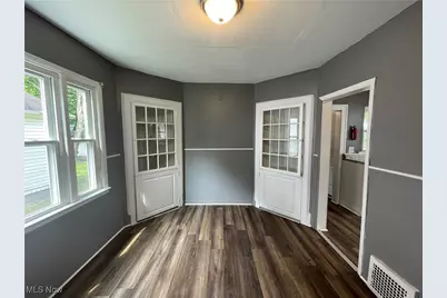 730 Noble Avenue, Akron, OH 44320 - Photo 8