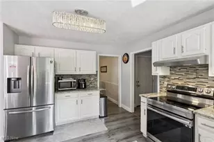 3005 Kent Rd, Silver Lake, OH 44224 - Photo 12