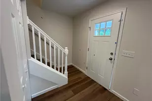 1048 Cliff View St, Youngstown, OH 44502 - Photo 8