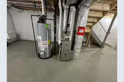 1048 Cliff View Street, Youngstown, OH 44502 - Photo 18