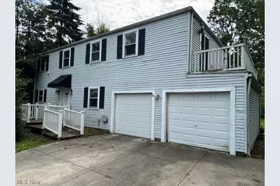 4 Owaissa Drive, Timberlake, OH 44095 - Photo 1