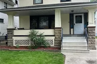 2224 W 101 St St, Loveland, OH 44102 - Photo 1