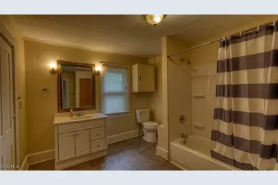 1515 Stewart Avenue, Cambridge, OH 43725 - Photo 24
