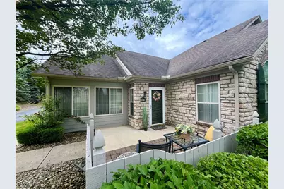 9264 Sharrott Road #104, Poland, OH 44514 - Photo 2