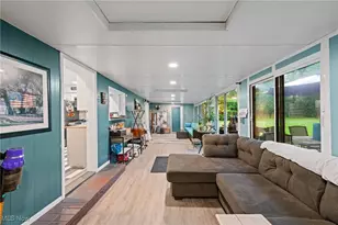 8902 Taylor May Rd, Chagrin Falls, OH 44023 - Photo 10