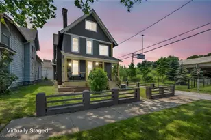 1423 Kenilworth Ave, Loveland, OH 44113 - Photo 1