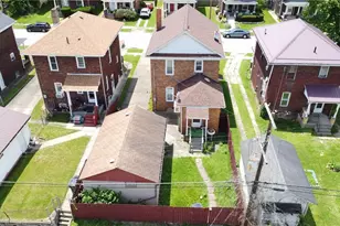 812 Oakmont Ave, Steubenville, OH 43952 - Photo 2